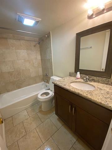 Building Photo - 7522 Holly Hill Dr