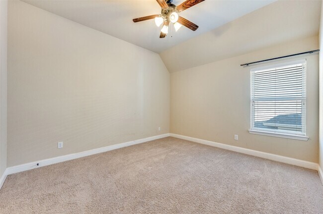 Building Photo - 13513 Mardi Gras Ln