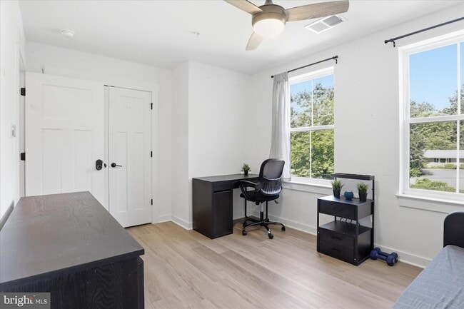 Building Photo - 15717 Tierra Dr