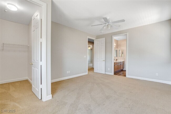 Building Photo - 2411 Winter Cliffs St