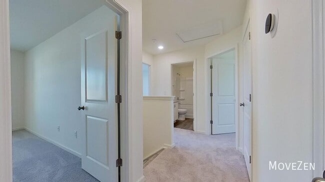 Building Photo - 813 Smokey Ridge Rd