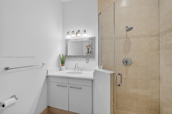 Building Photo - 217 SW 11th St