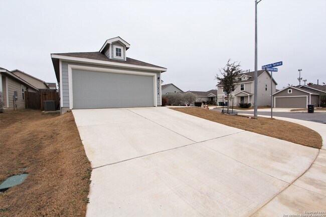 Building Photo - 11314 Babcock Bnd