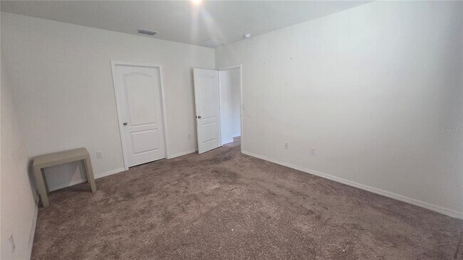 Building Photo - 3358 Summerdale Way