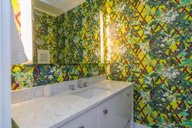 Building Photo - 350 Gulf Blvd