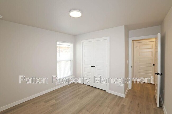 Building Photo - 8904 Bandit Dr
