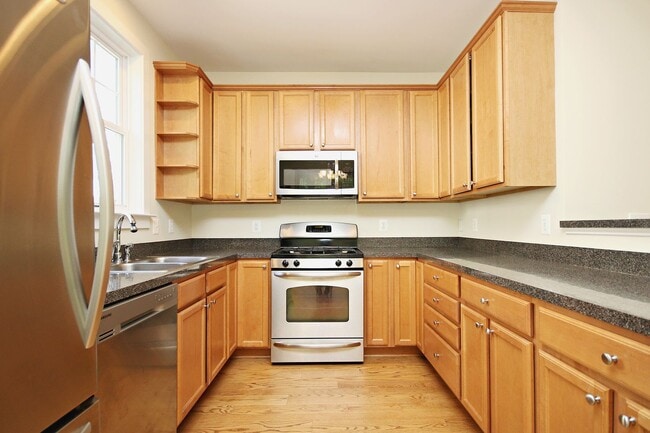 Building Photo - Dog-Friendly Brookwood Home Near UVA Medical Center & Downtown