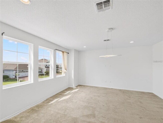 Building Photo - 2556 Leyland Cypress Ln