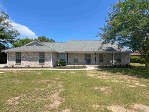Building Photo - 7342 Wymart Rd
