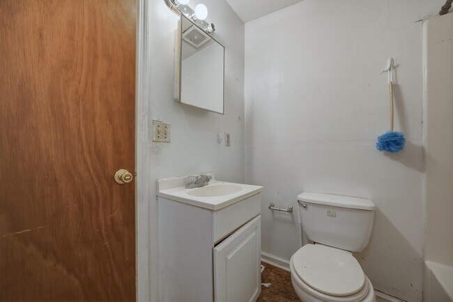 Building Photo - 1641 Atkamire Dr