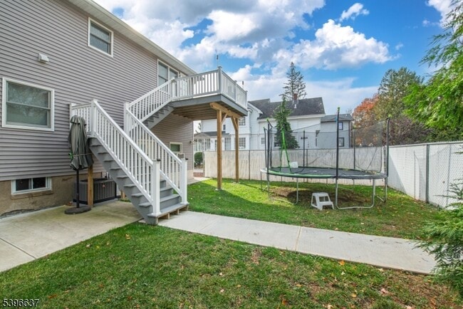 Building Photo - 773 Union Blvd