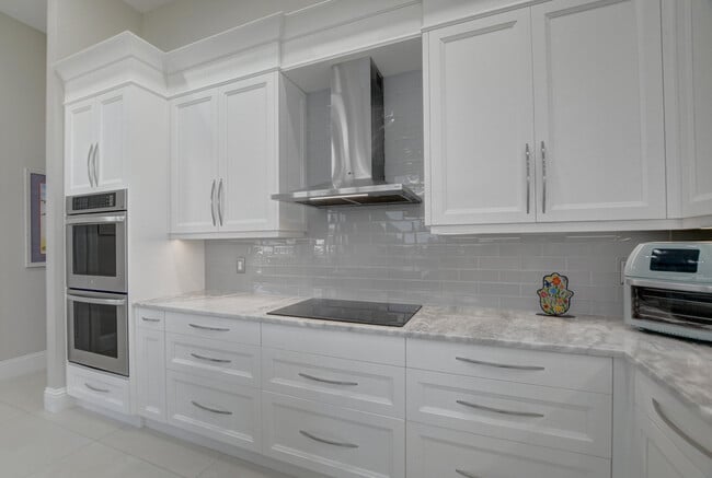 Building Photo - 19211 N Creekshore Ct