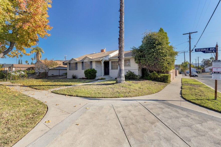 Building Photo - 7716 Teesdale Ave