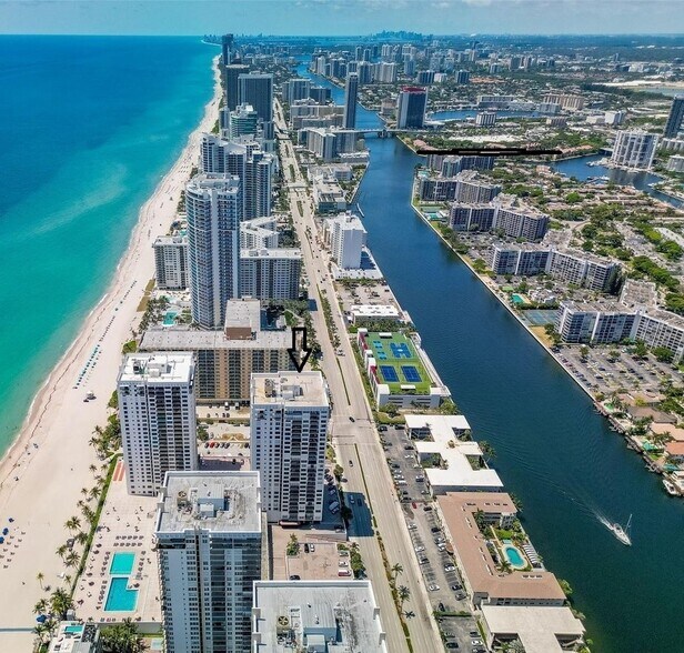 Aerial view - 2401 S Ocean Dr