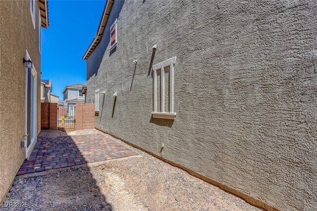 Building Photo - 2757 Pellaro Walk