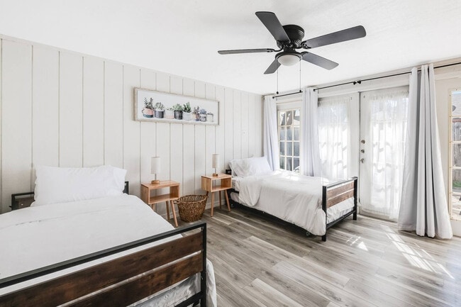 Building Photo - 7326 Winding Star Dr