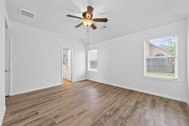 Building Photo - 7218 Fox Hall Ln
