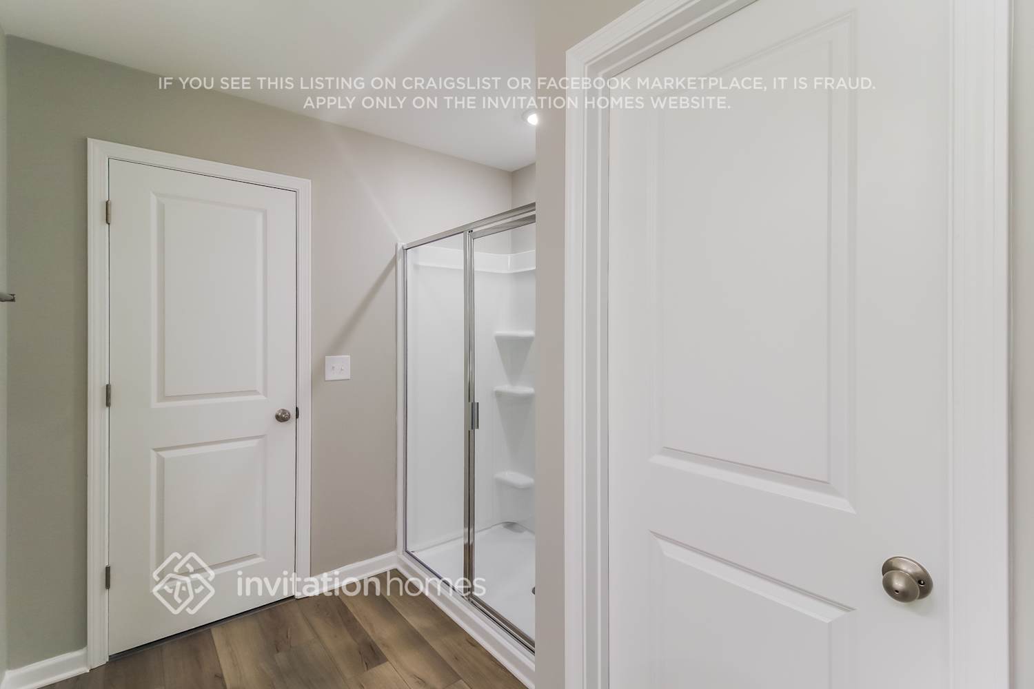 Building Photo - 2084 Boxwood Cir