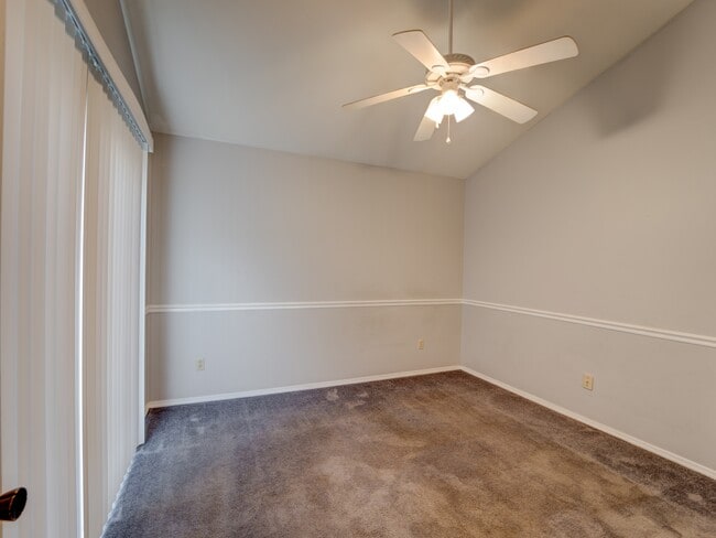 Building Photo - 13843 Turnberry Ln