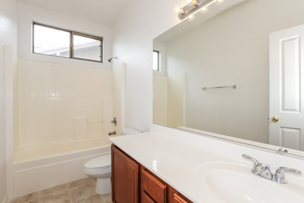 Building Photo - 15311 N 159th Dr