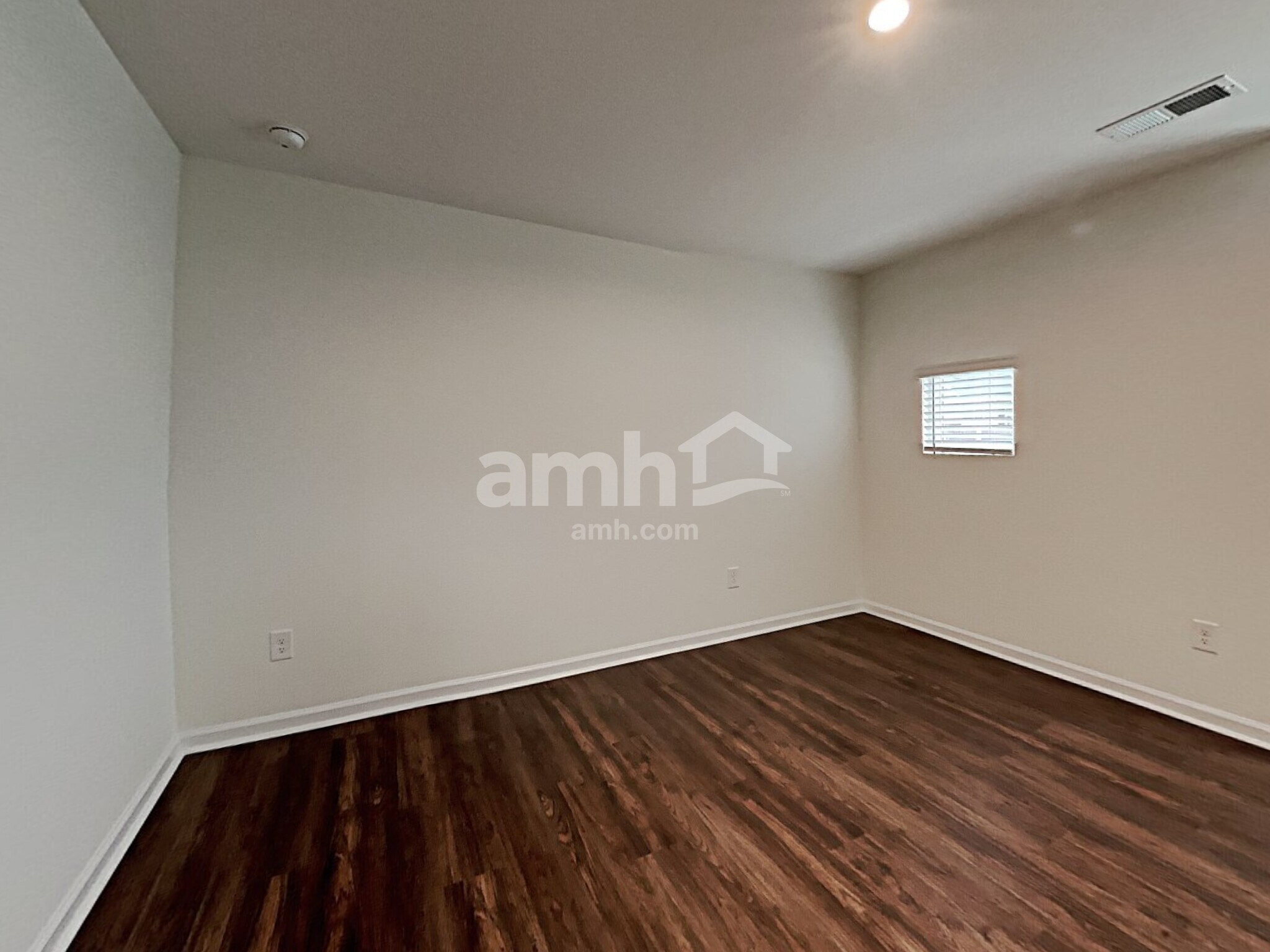 Building Photo - 5054 Twin River Dr