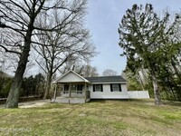 Building Photo - 631 Mill Creek Rd