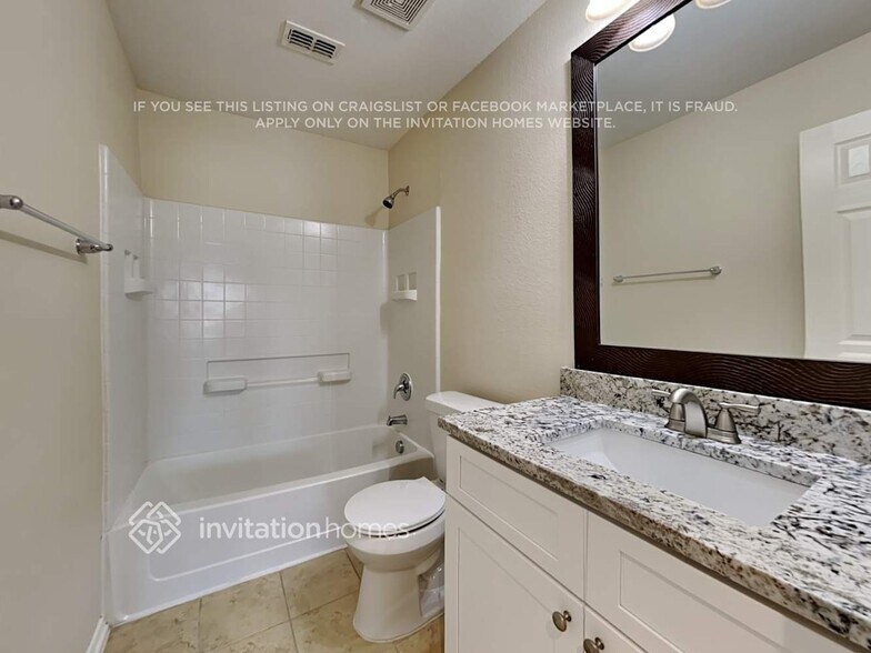 Building Photo - 12412 Sunrise Dr
