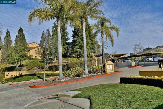 Building Photo - 785 Watson Canyon Ct
