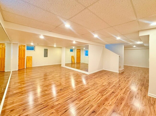 Building Photo - 2825 Tory Ct