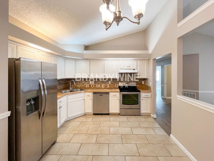 Building Photo - 1864 Ontario Ct