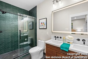 Building Photo - 6790 river