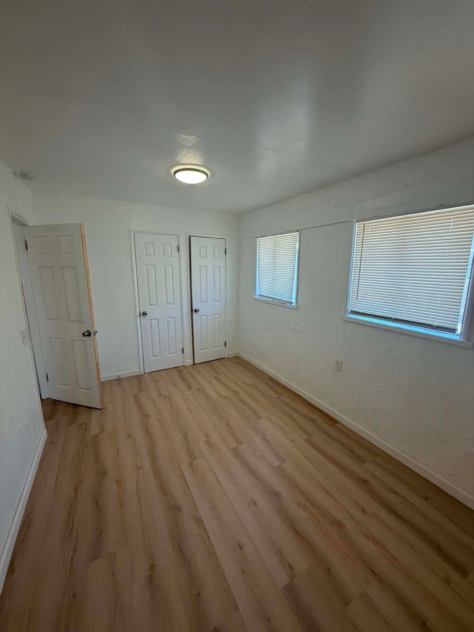 Building Photo - 3619 S Clark Ave