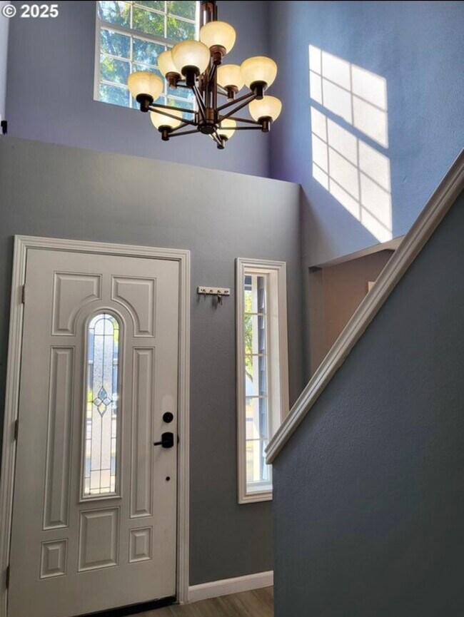 Building Photo - 2114 SE 60th Ave