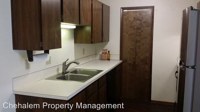 Building Photo - 1100 N Meridian St