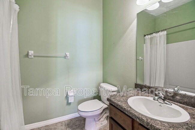 Building Photo - 5704 Kingletsound