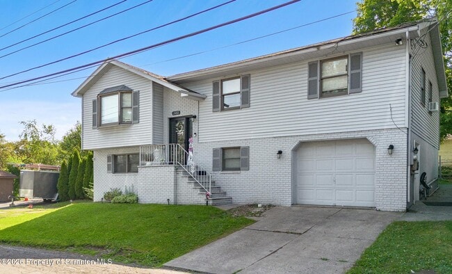 Building Photo - 2402 Dimmick Ave
