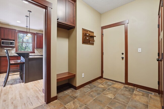 Building Photo - 14272 Grantaire Ln N