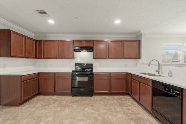 Building Photo - 15403 Harris Canyon Ln