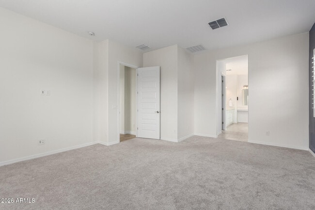 Building Photo - 18453 W Elwood St