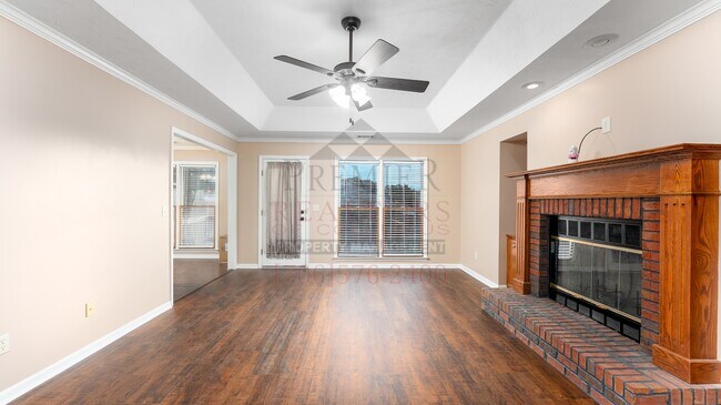 Building Photo - 5376 Broadfield Dr