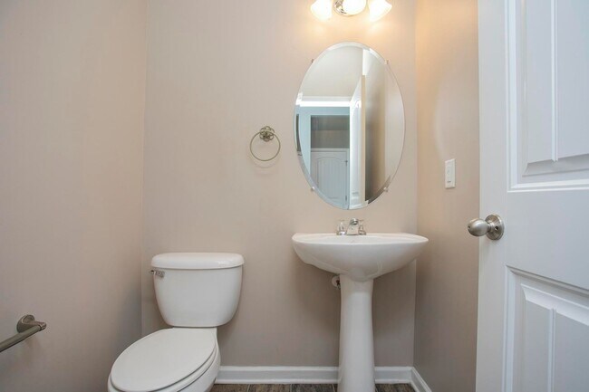 Building Photo - 3601 Harpeth Springs Dr