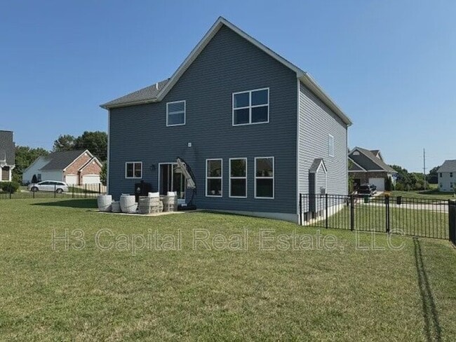 Building Photo - 1401 Miami Ct