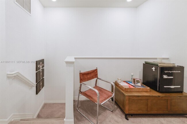 Building Photo - 4735 Eucalyptus Dr