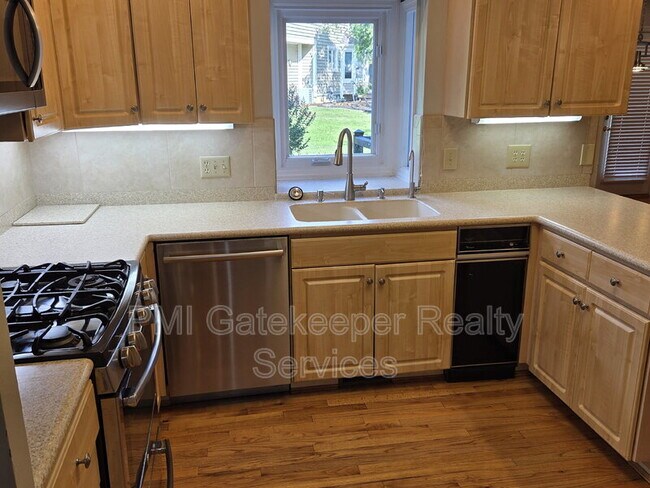 Building Photo - 9834 Chimney Sweep Ln
