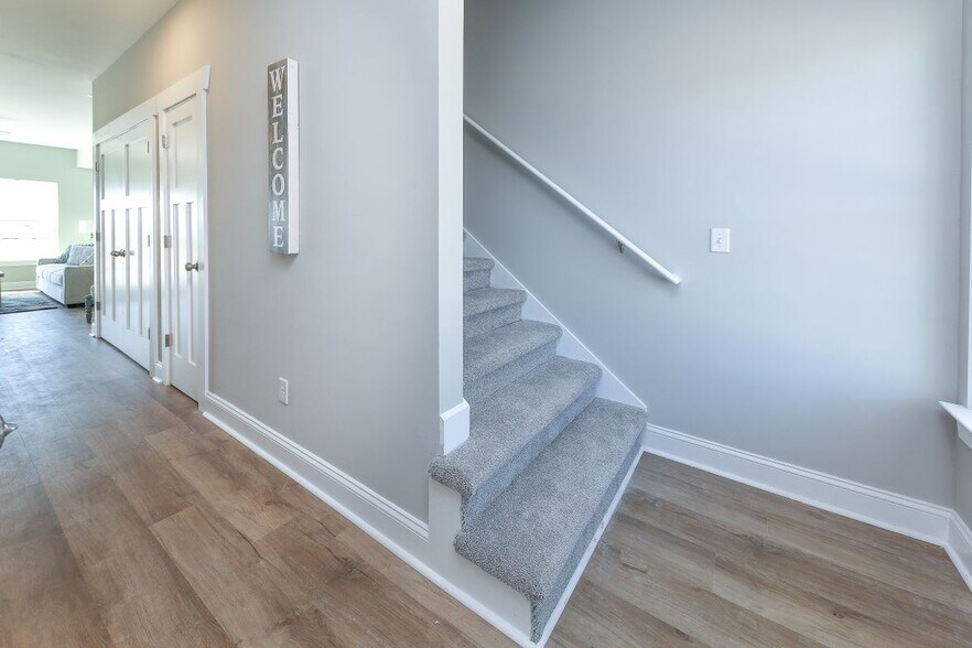 Building Photo - 125 Moyock Landing Dr