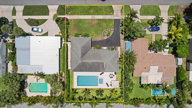 Building Photo - 744 Eastwind Dr