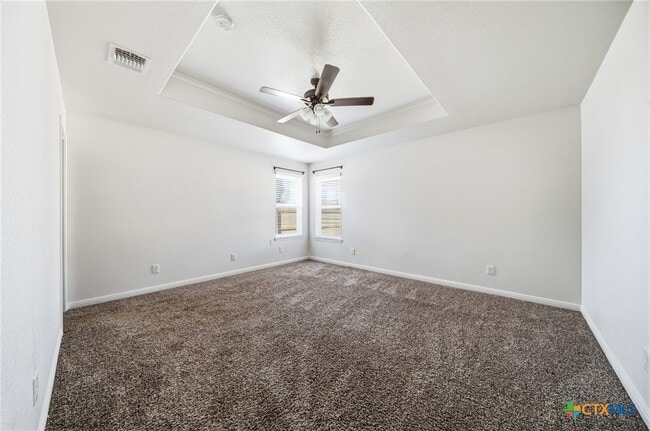 Building Photo - 5301 Primavera Ln