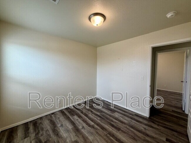 Building Photo - 8316 E 161st Pl S