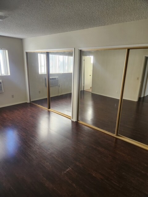 Building Photo - 1326 N Central Ave