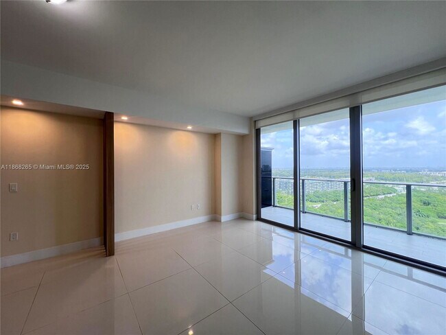 Building Photo - 16385 Biscayne Blvd